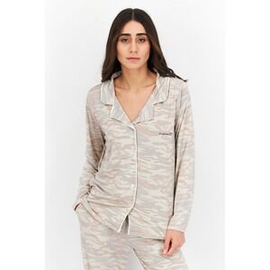Avalanche Outdoor Supply Co Gray Camo Pajama Set‎ Womens Large Button Jogger